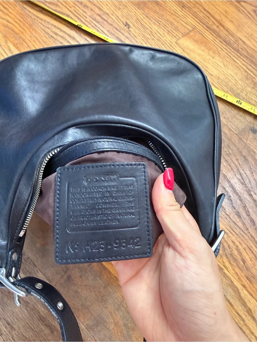 Vintage Coach Legacy West Zoe Crescent Hobo Black Leather Should bag